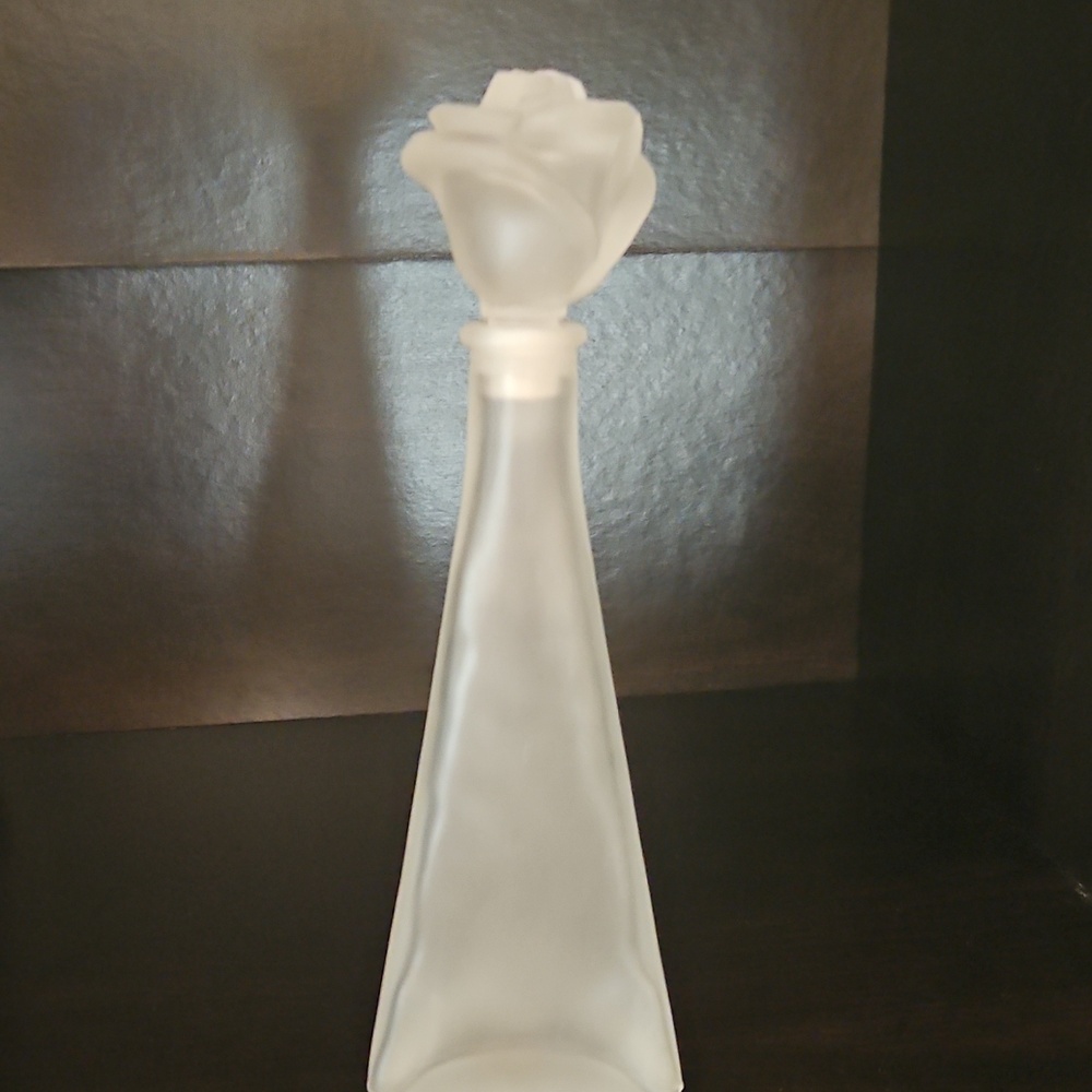 Art Glass Perfume Bottle w/ Stopper 🌼 🌸 - Picture 3 of 10